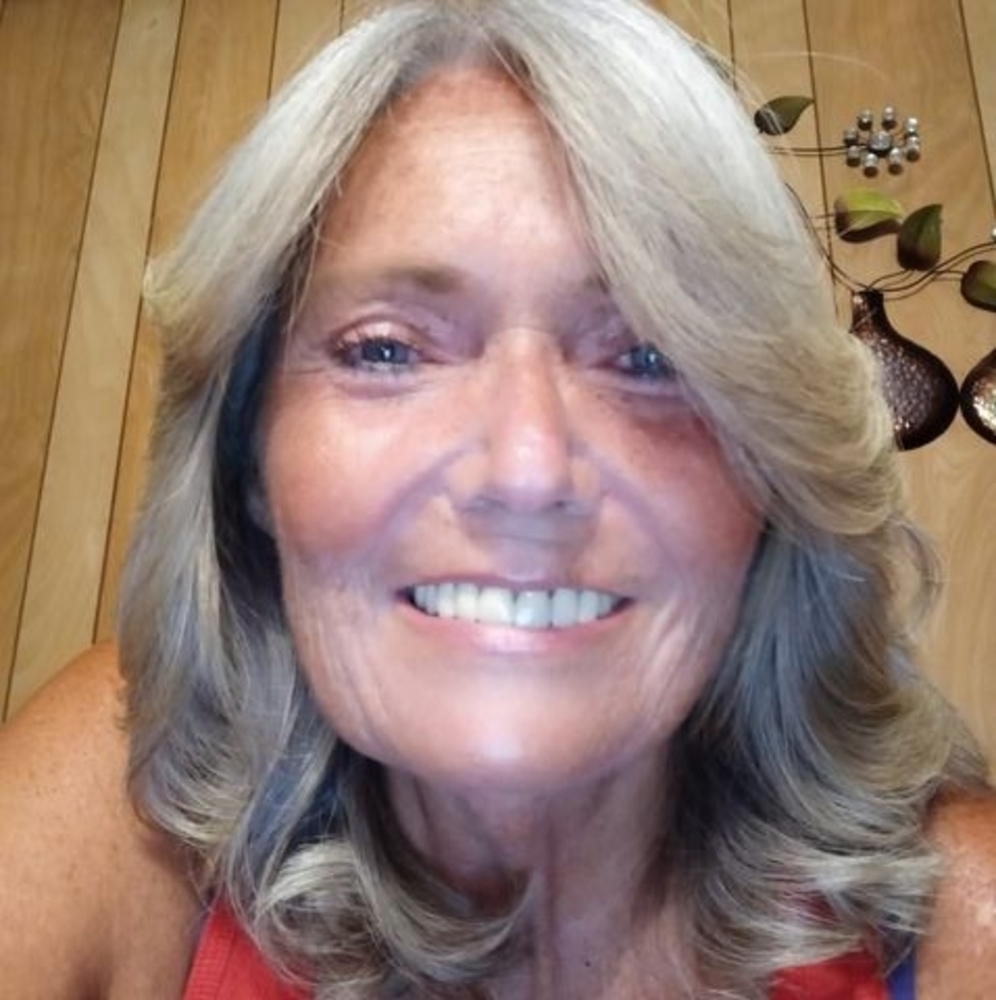 Meet your Posher, Tina